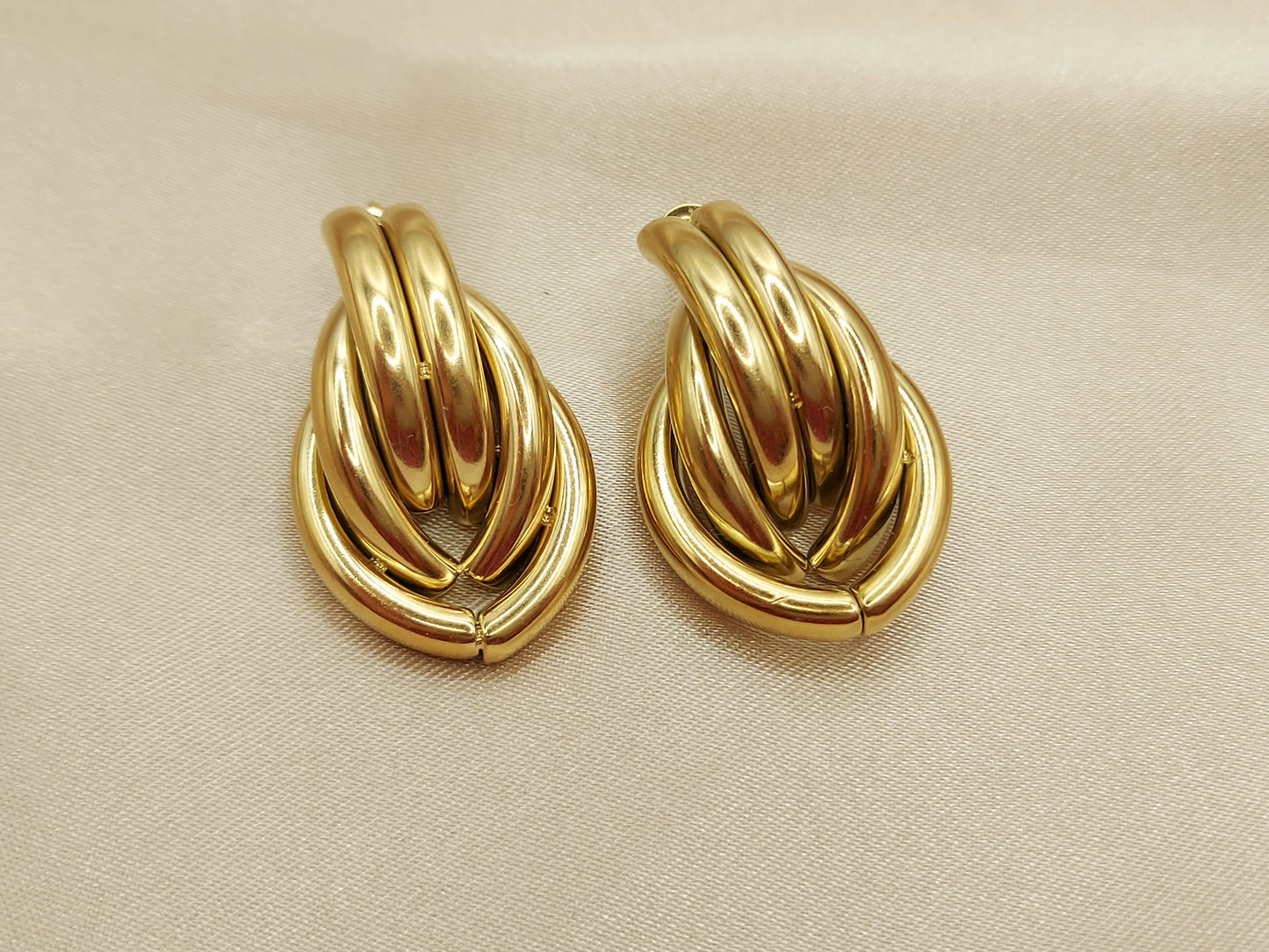 18k Gold-Plated Braided Stainless Steel Stud Earrings: Waterproof, Hypoallergenic Fashion Jewelry - steelstyle33