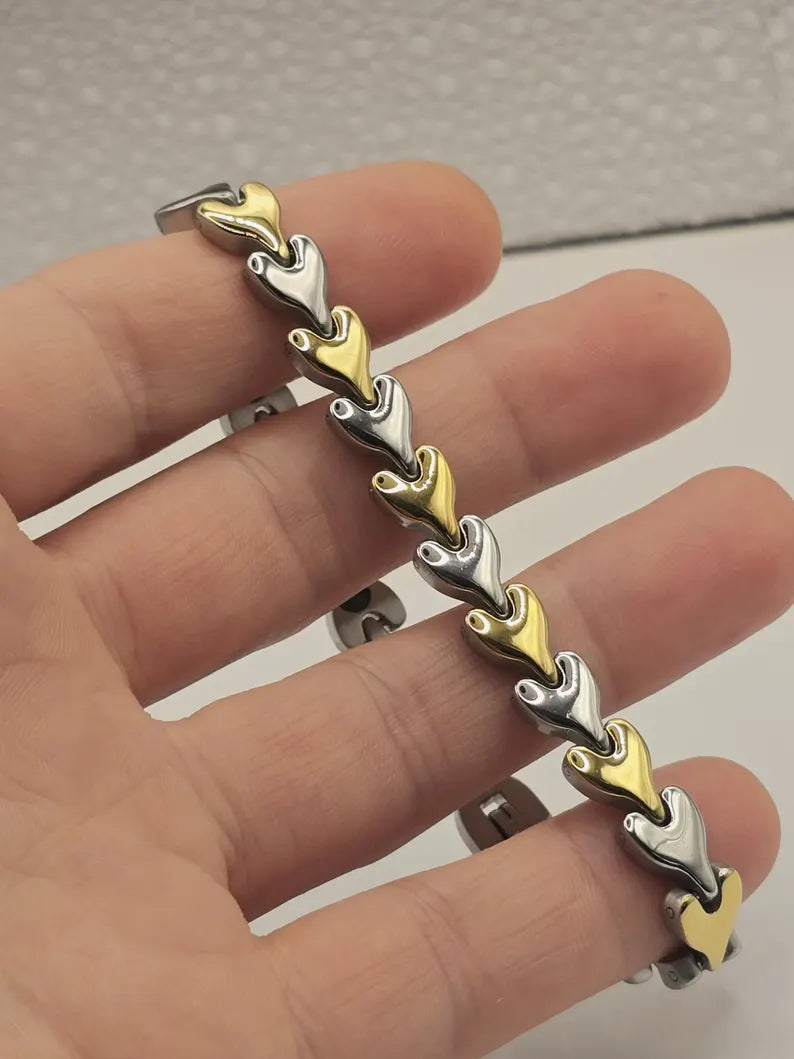 Two-Tone Stainless Steel Biomagnetic Heart link bracelet