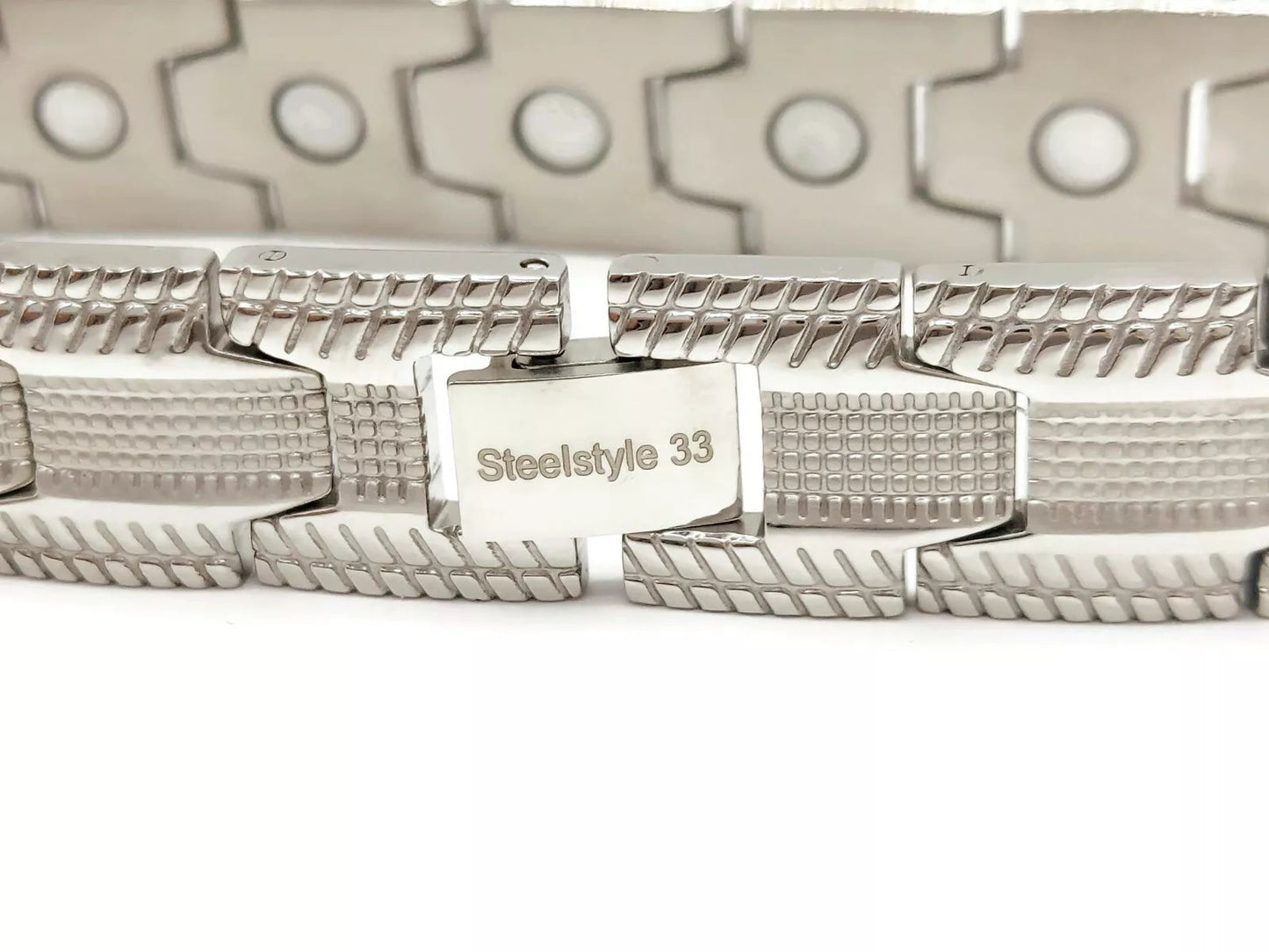 MEN'S LARGE SINGLE ROW BIO MAGNETIC BRACELET STAINLESS STEEL 5 IN 1 SILVER none