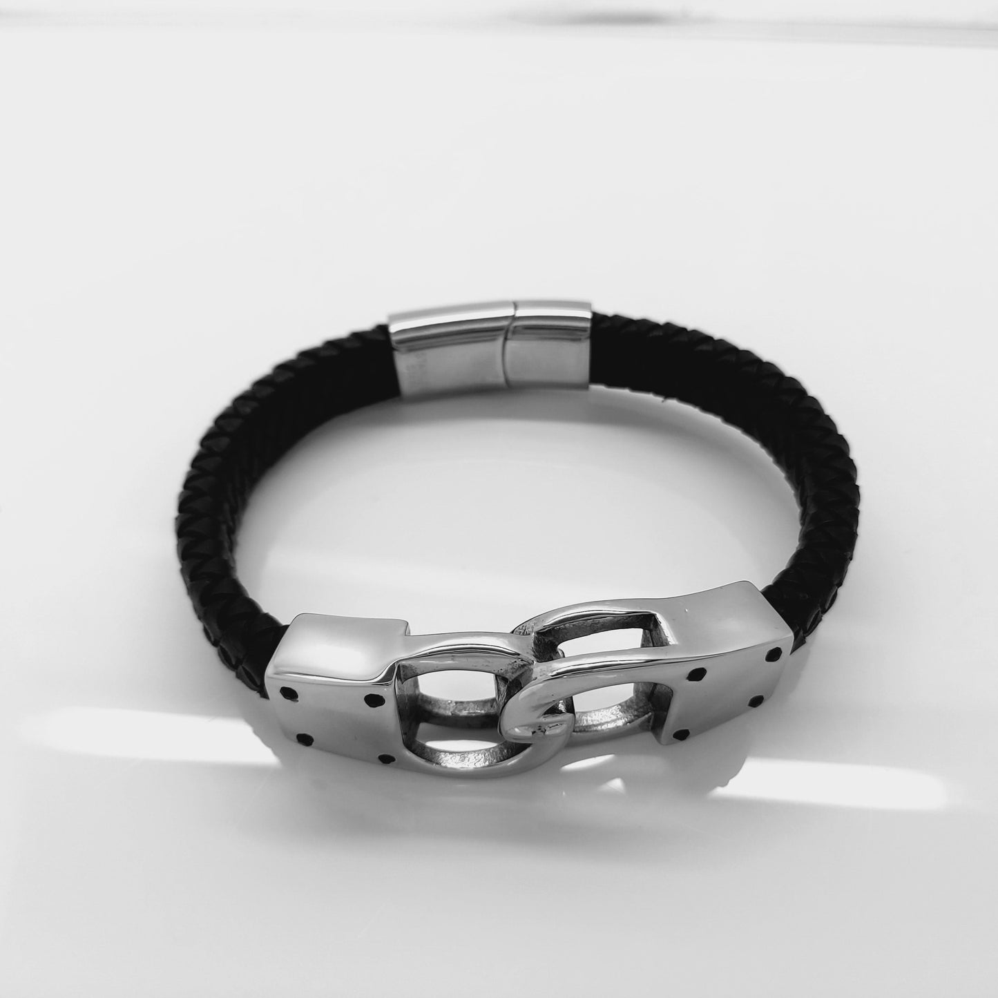 MEN'S HANDCUFF STAINLESS STEEL AND LEATHER BRACELET SILVER/BLACK steelstyle33