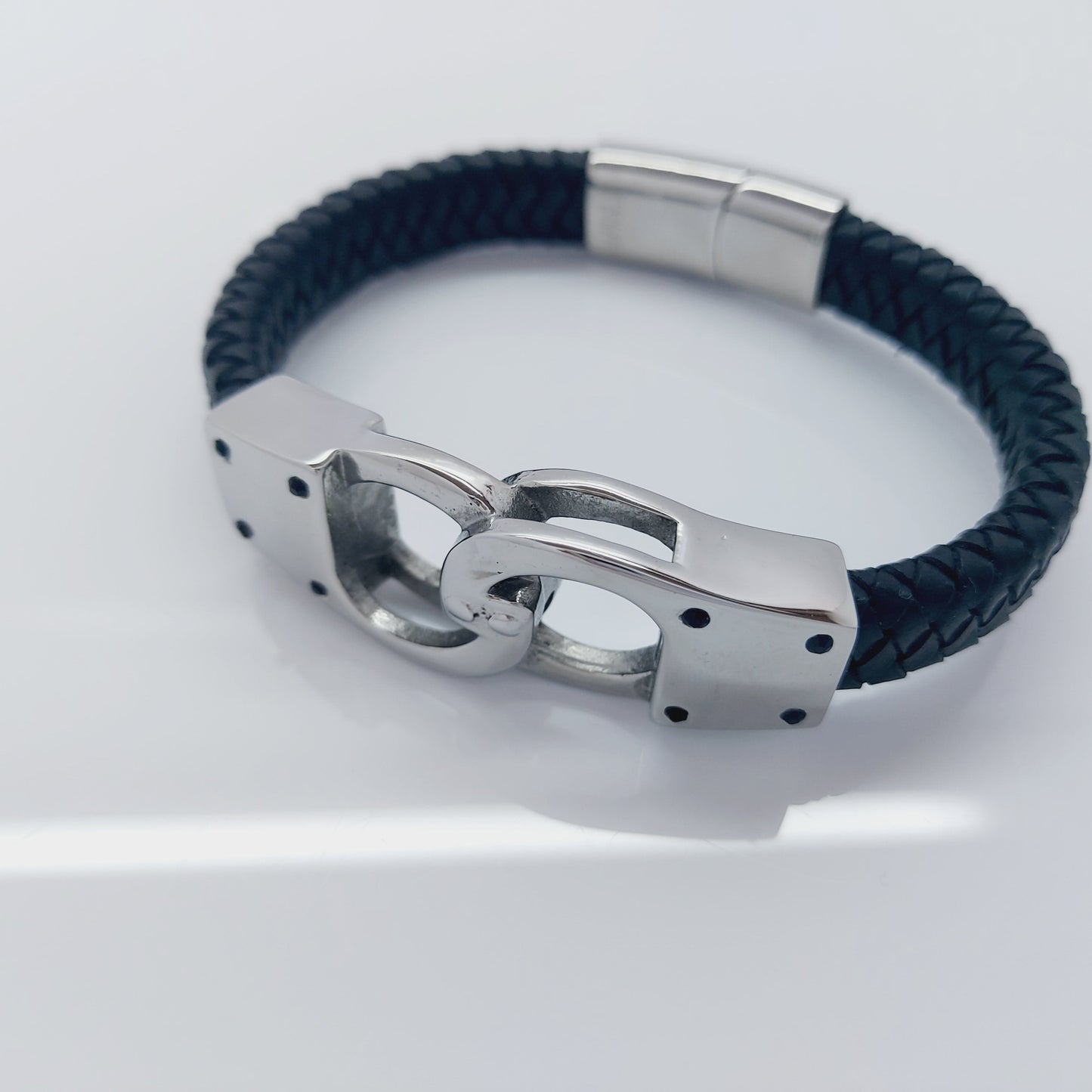 MEN'S HANDCUFF STAINLESS STEEL AND LEATHER BRACELET SILVER/BLACK steelstyle33