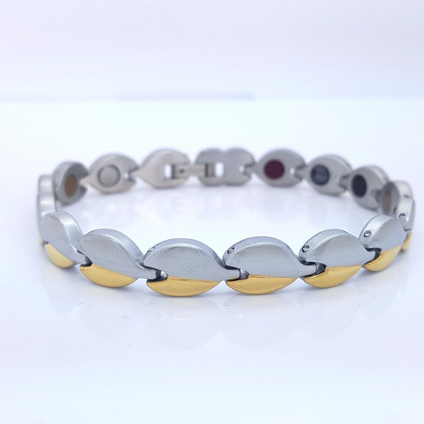 LADIE'S ELEGANT BIO MAGNETIC BRACELET STAINLESS STEEL 5 in 1 SILVER/GOLD W515 Unbranded