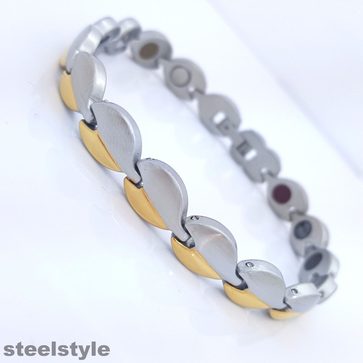 LADIE'S ELEGANT BIO MAGNETIC BRACELET STAINLESS STEEL 5 in 1 SILVER/GOLD W515 Unbranded