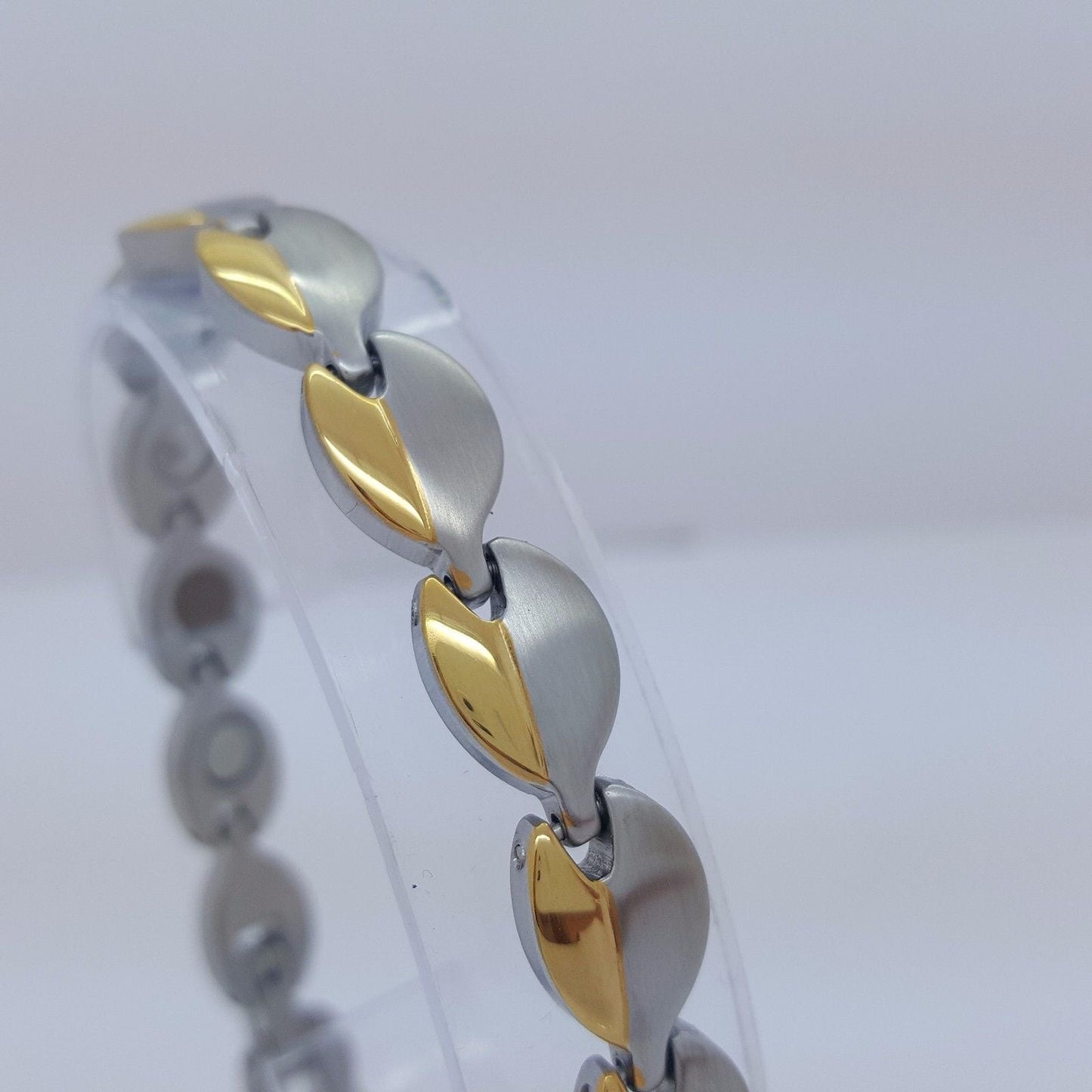 LADIE'S ELEGANT BIO MAGNETIC BRACELET STAINLESS STEEL 5 in 1 SILVER/GOLD W515 Unbranded