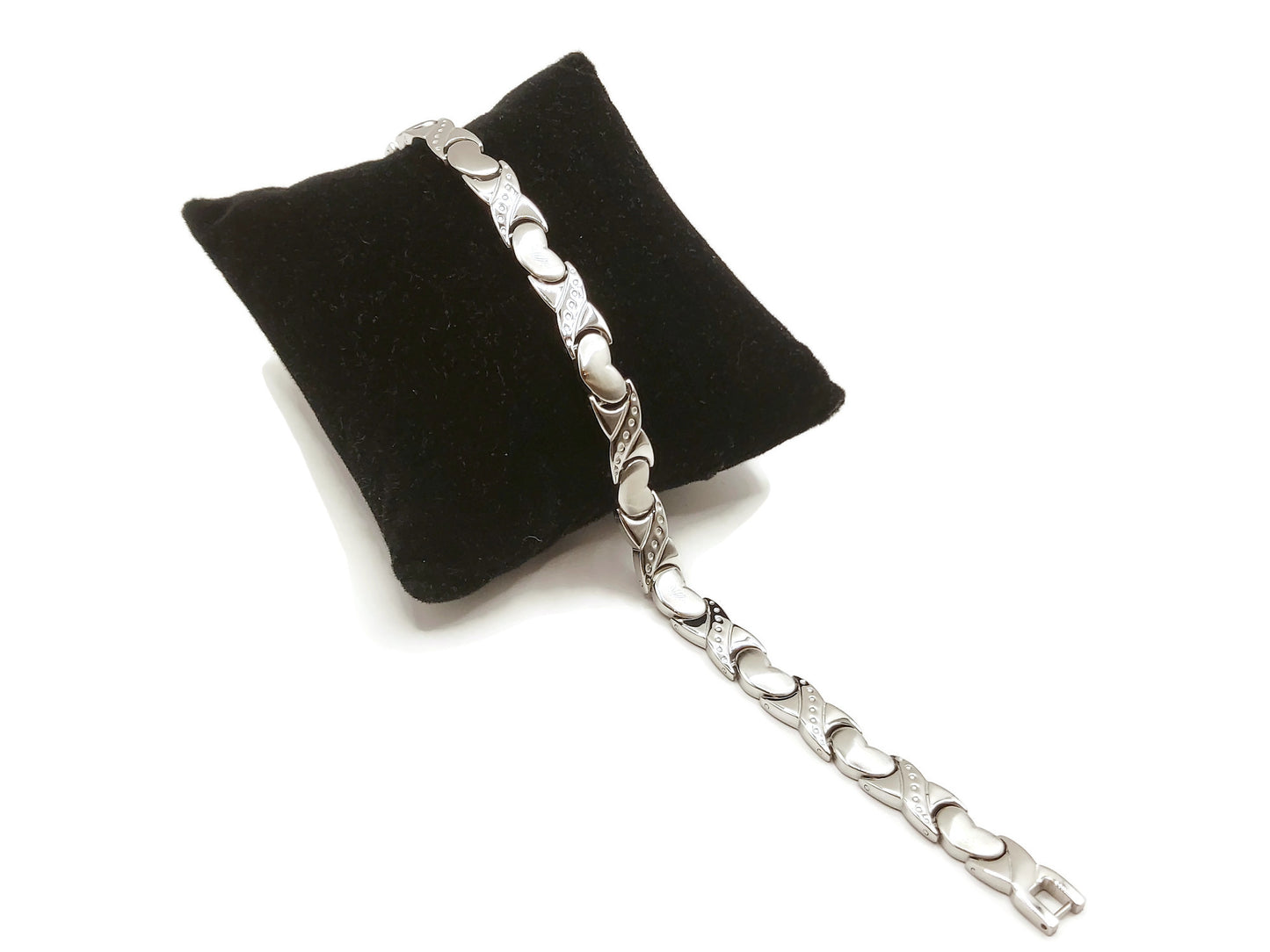 Elegant Women's Biomagnetic Bracelet with Hearts  stainless steel in silver