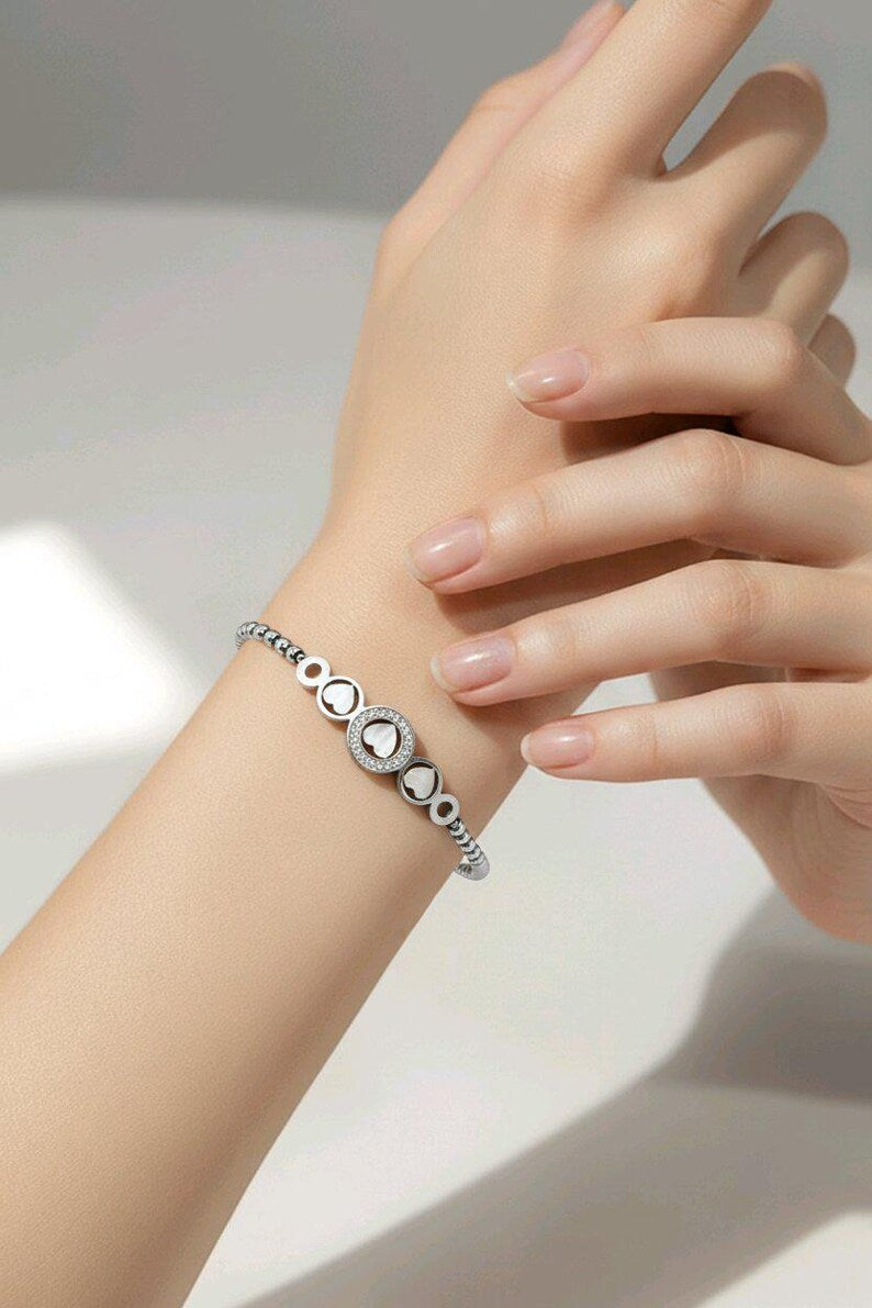 WOMEN'S STAINLESS STEEL SLIDING BRACELET HEART LADIE'S JEWELLERY