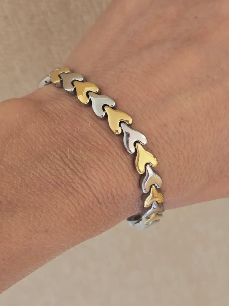 Two-Tone Stainless Steel Biomagnetic Heart link bracelet